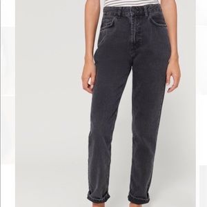 BDG High-Waisted Mom Jean